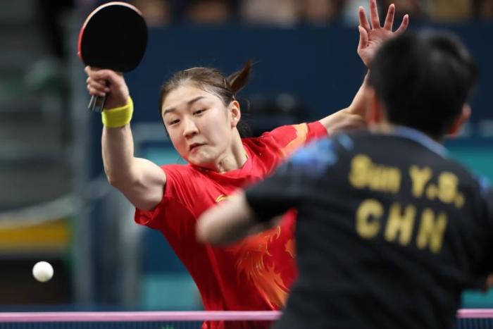 包揽五金的巴黎奥运之路：国乒超暖高燃名场面