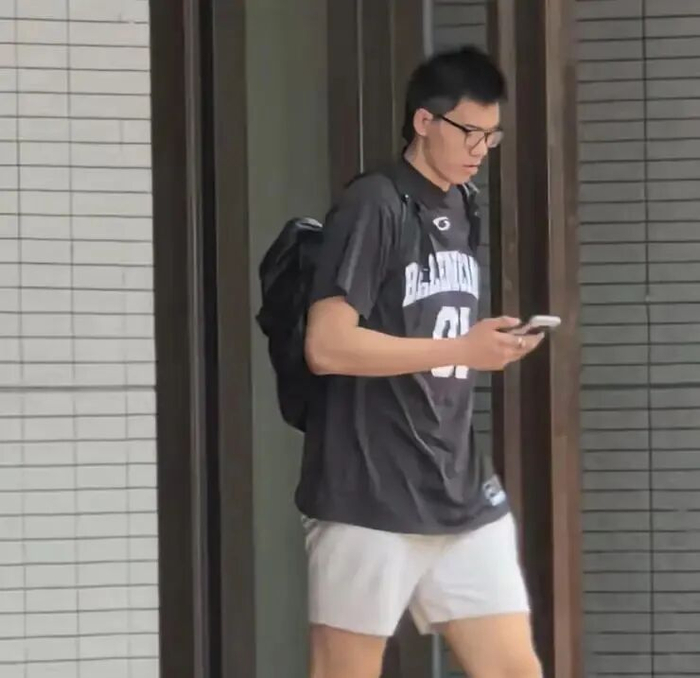 李楠解禁复出助北京队冲击总冠军 焦泊乔归队补