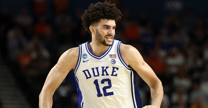 卡梅隆·布泽尔正式宣布参加2026年NBA选秀 杜克生